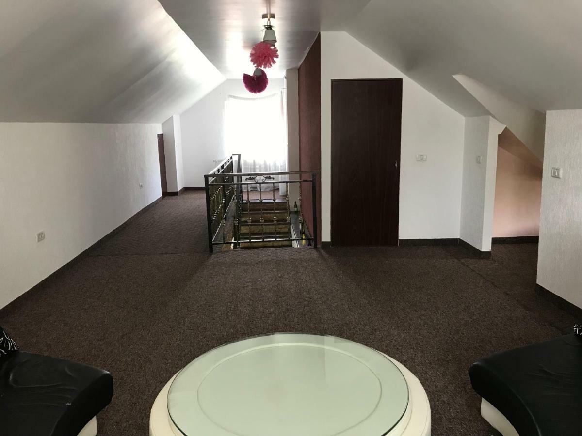 Casa De Vacanta Dalia Si Crina Babadag Dış mekan fotoğraf